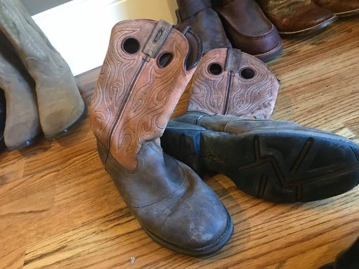 #105	Rebel men tan/brown stitch rubber sole boots men size 10	 $60.00 	