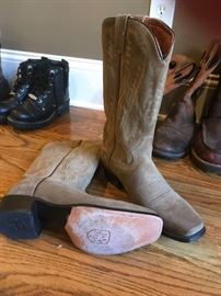 #98	Dan Post men's tan suede cowboy boots size 9.5	 $80.00 	