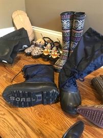 #108	Sorel snowlion water proof boots size 7 women	 $40.00 	