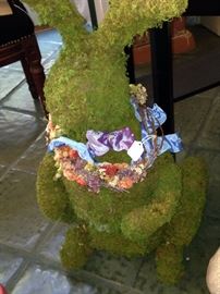 Bunny topiary