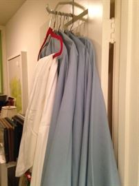 Large table cloths for umbrella patio tables