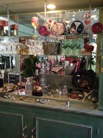 Stemware and bar accessories