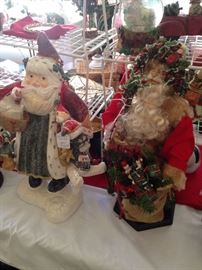 Some of the many Santas