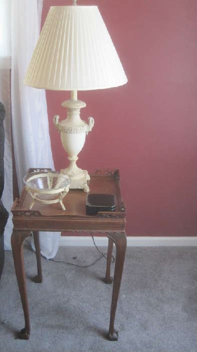 One of two end tables by Superior Furniture and pair of lamps