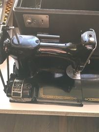 Singer Feather weight sewing machine