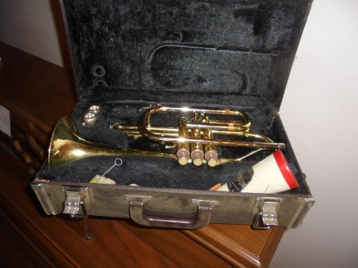 Yamaha Trumpet with case