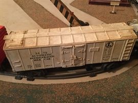 Refrigerated milk car