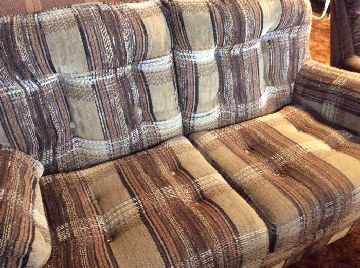 Plaid love seat...great for basement 