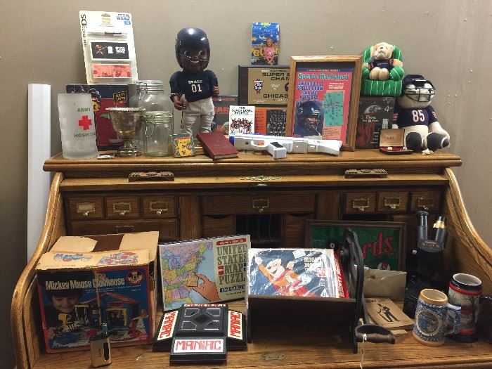 Roll Top Desk, Chicago Bears Memorabilia, Beer Steins, Vintage Toys & Games 