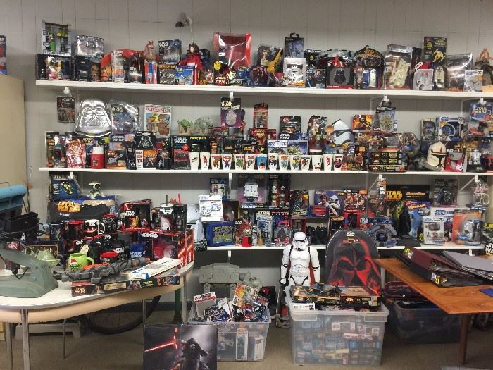 Large Star Wars Collection, Retro 1950s Table, Mid Century Modernist Teak Table, Shelving, New & Vintage Toys