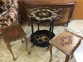 040 Bar Trolley And Small Gilded Tables