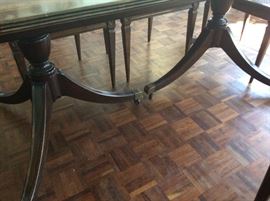 Double pedestal base