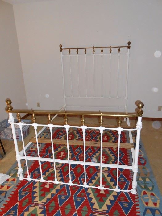 antique cast iron / brass full bed