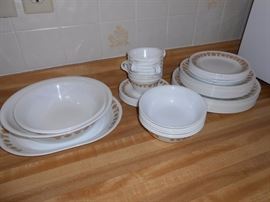 vintage Corelle dish set