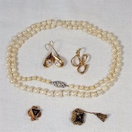 Jewelry Gold 14k Yellow Fraternal Pins Earrings White Gold Clasp Pearl Necklace