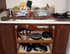 Bake-ware, Pots and Pans, Griddle, Stainless Steel, Mixing Bowls, cast iron
