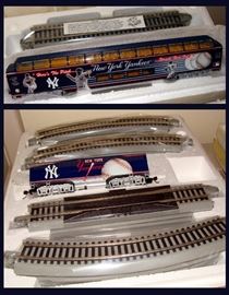 Bachmann, Hawthorne Village, Train Set, New York Yankees, Bradford Exchange