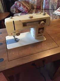 Sewing machine (New Home)