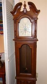 Lovely traditional Grandfather Clock. It's not working so why not make this your next project piece?