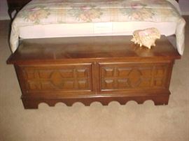 Lane Cedar Chest