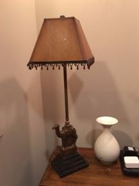Camel lamp