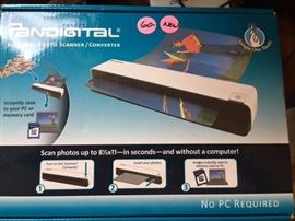 Pandigital photo scanner, NEW
