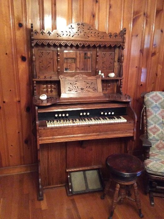 Beautiful Sears Organ, oak