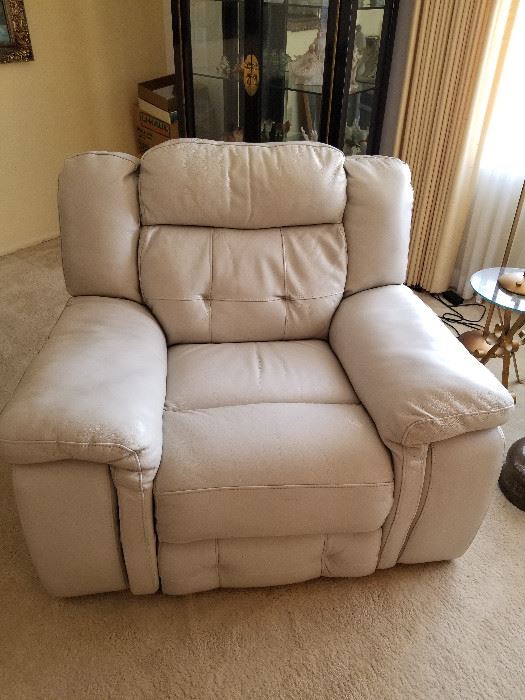 Very Comfortable Leather Recliner with  Automatic Control