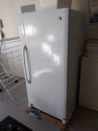 What a great size freezer for a garage or basement!!  