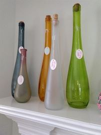 Live these colorful decorative bottles!