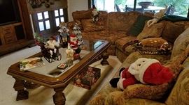 Kreiss Coffee Table & Sectional