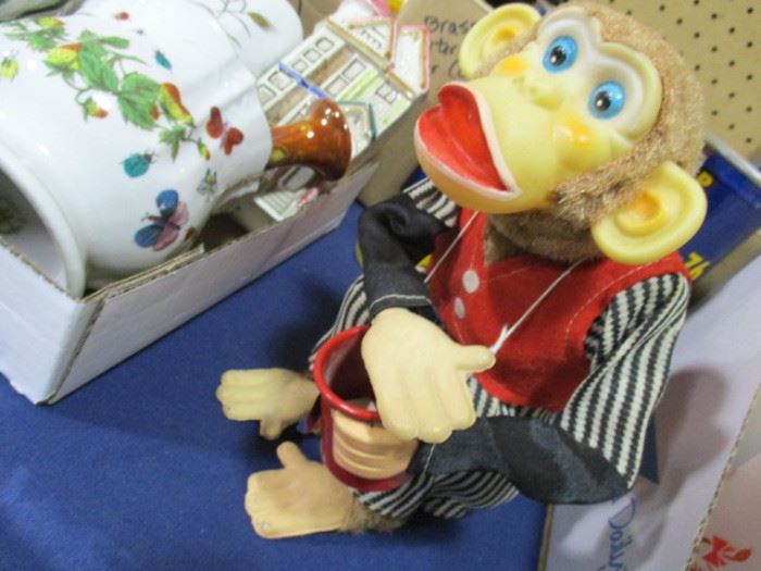 Battery Operated craps shooting monkey