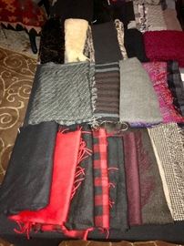 Men’s scarves