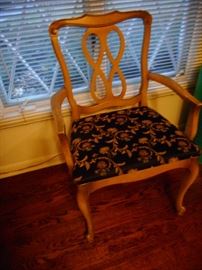  Vintage Country French Arm Chair (2)
