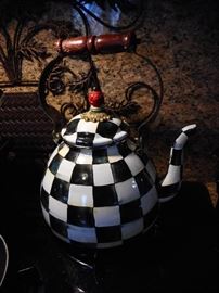 Mackenzies Child Black White Checker Tea Pot