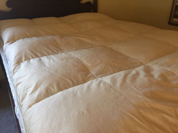 Eddie Bauer, Full Size feather bed