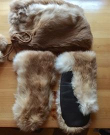 Rabbit Fur Hat/Mittens Set