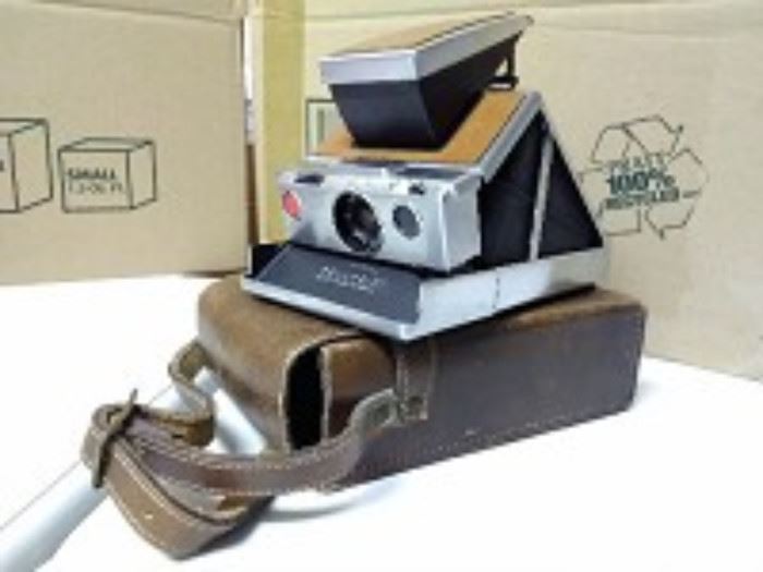Polaroid SX70 Land Camera