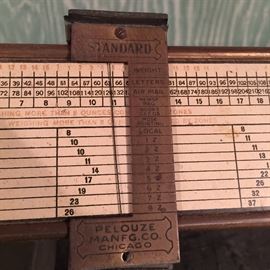 VINTAGE ANTIQUE PELOUZE POSTAL SCALE