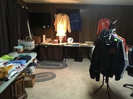 boxing memorabilia and more-retro end tables, speakers