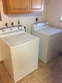 Kenmore Washer and Dryer (washer has the agitator style!)