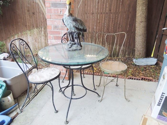 Patio table - small with 2 chairs (1 extra)
