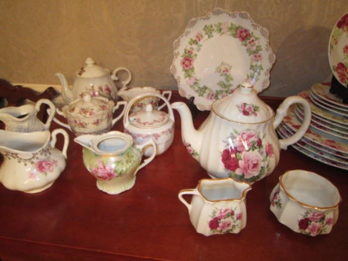 Teapot, creamer, and sugar bowl-Maryleigh Pottery