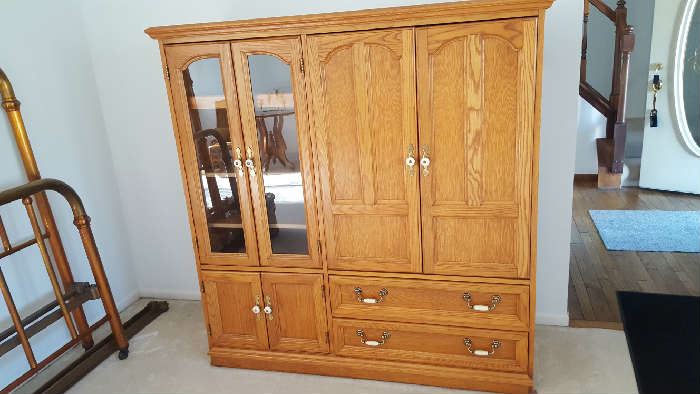 $75   Large oak cabinet