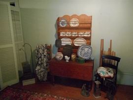 Drop Leaf Table, Plate shelf, Yard Stick Collection, runner