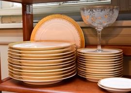 Vintage Fine China (White & Gold)