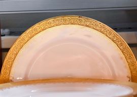 Vintage Fine China (White & Gold)