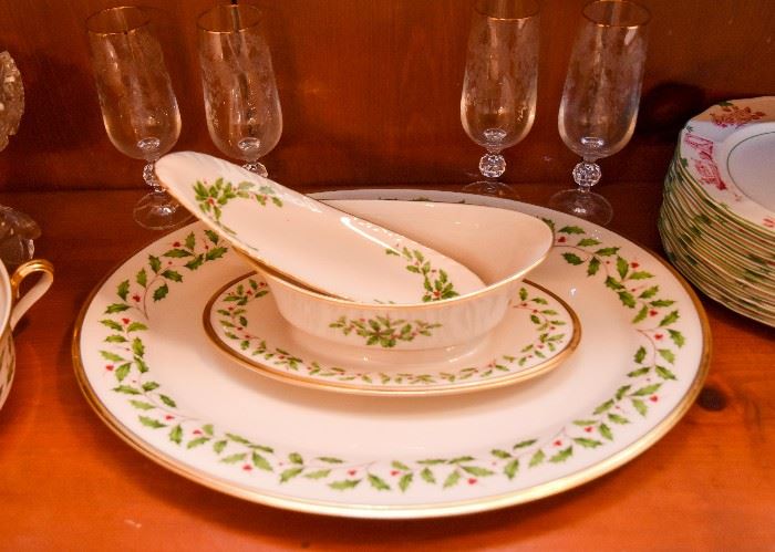 Christmas China (Serving Pieces)