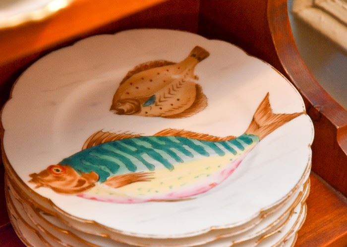 Fine China Plates (Fish Theme)