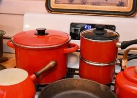 Pots & Pans, Fondue Pot